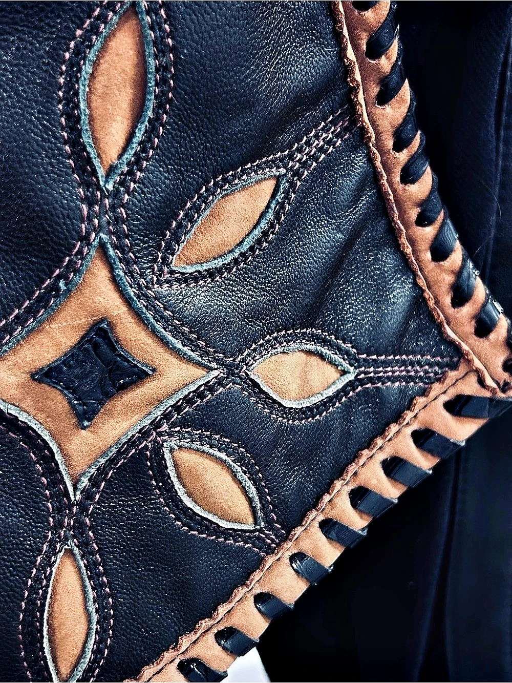 Vintage CACHE Leather & Cotton Embroidered Leather Cotton Jacket Y2K 90’s Native - Picture 9 of 12